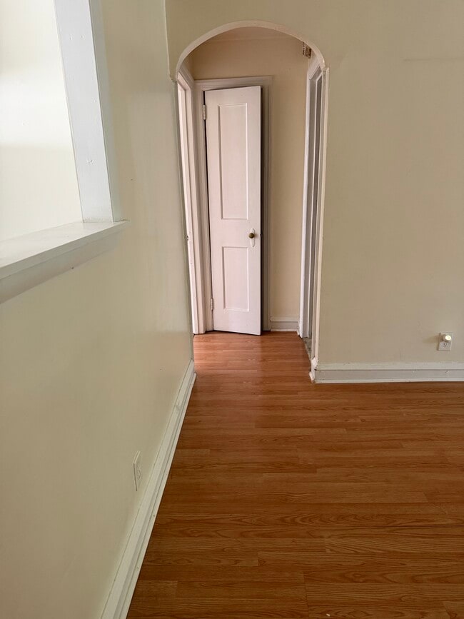 1338 E Mount Pleasant Ave unit 1, Philadelphia, PA 19150 - photo 7