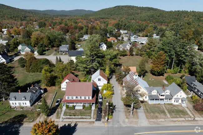 The town center of Porter is Kezar Falls, an unincorporated community.