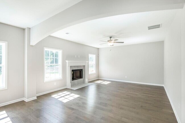 206 Black Birch Rd 7.jpg