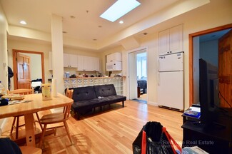 1801 Beacon St Unit 8, Brookline, MA 02445