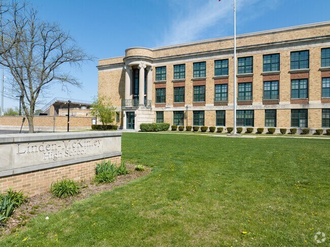 Linden-McKinley High School has an enrollment of approximately 500 students in grades 9 to 12.