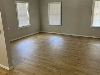 1809 W 16th St, North Little Rock, AR 72114