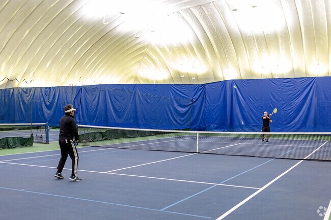Mill Pond Park inside tennis courts