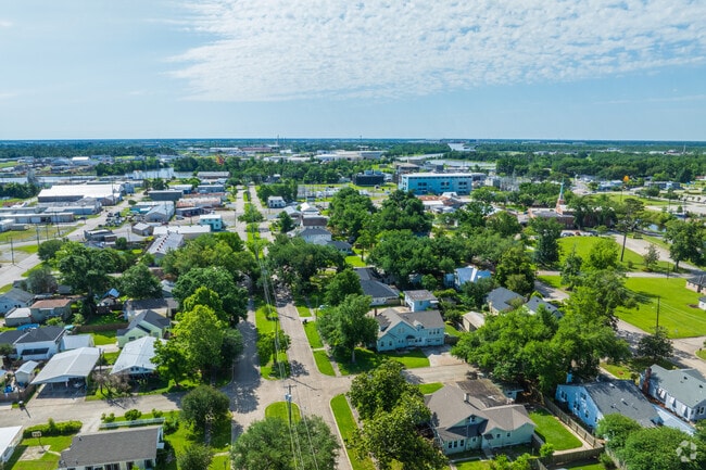 The South Side area neighbors a handful of industrial and commercial ports that sit along Bayou Terrebone.