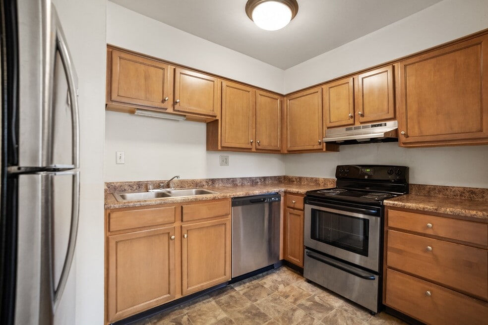 Somerset Apartments, Marion, IN 46952 - photo 1