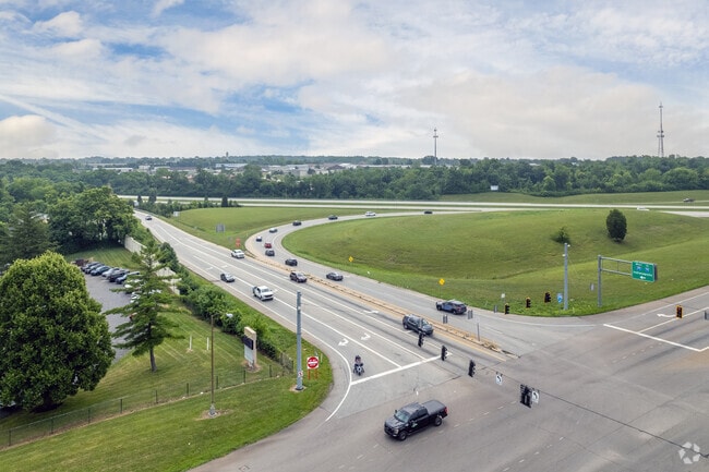 Pleasant Run Farms has easy access to Interstate 275.