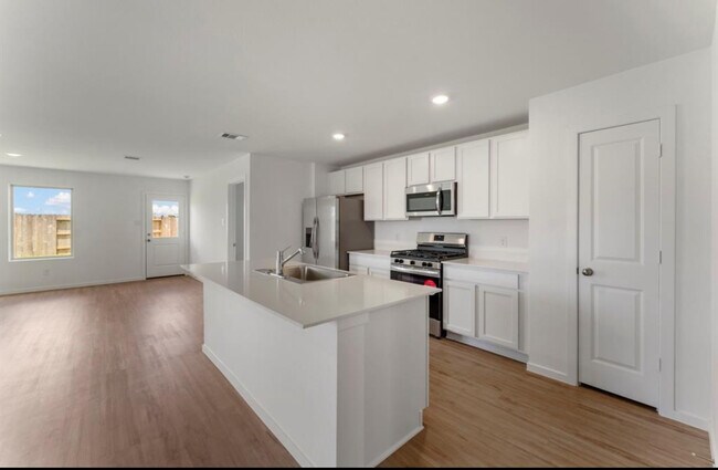 18602 Gravago Ln, New Caney, TX 77357 - photo 4