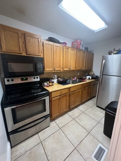 1218 W Market St unit 1218-C, Greensboro, NC 27403 - photo 6