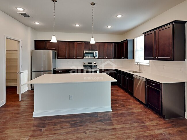 2857 Ponds Trail, Saint Cloud, FL 34769 - photo 4