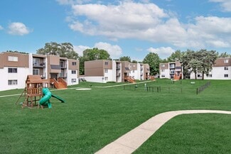 2221 Stanton Ave, Des Moines, IA 50321