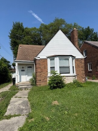9525 Robson St, Detroit, MI 48227