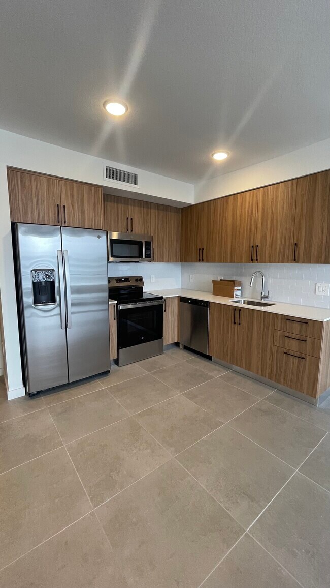 2501 NE 4th St Unit S2, Pompano Beach, FL 33062