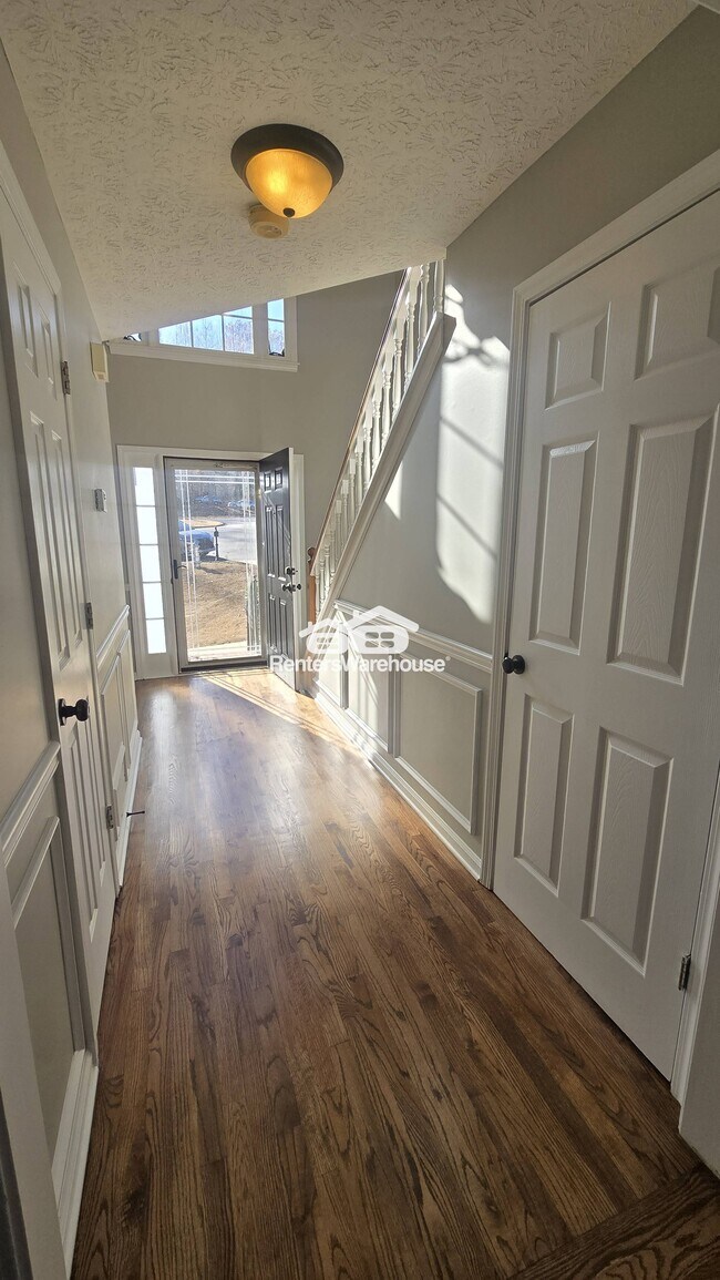 852 Rockfount Way, Lawrenceville, GA 30043 - photo 3