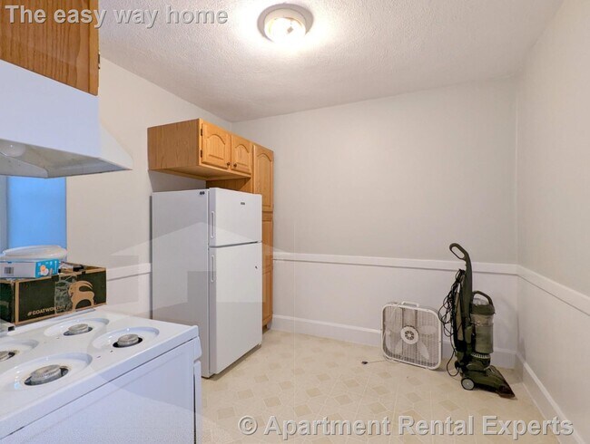 156-158 Summer St unit 115, Somerville, MA 02143 - photo 4