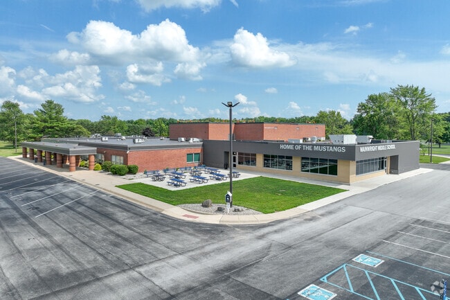 Wainwright Middle School has a student to teacher ratio of 16 to 1.