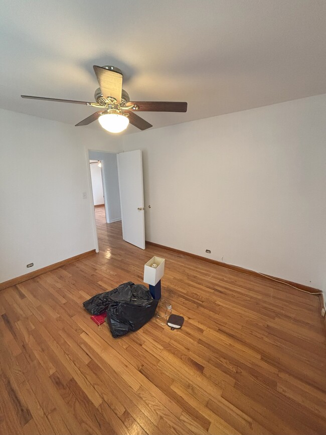 Bedroom 1B
