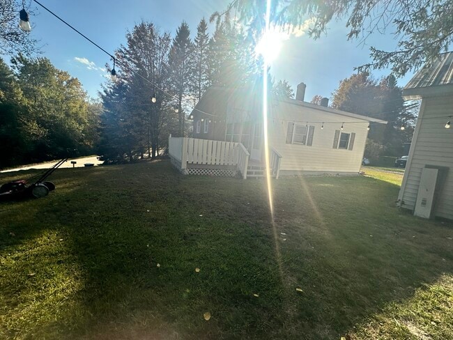 142 Bunker Hill Cir, Plainfield, VT 05667 - photo 5