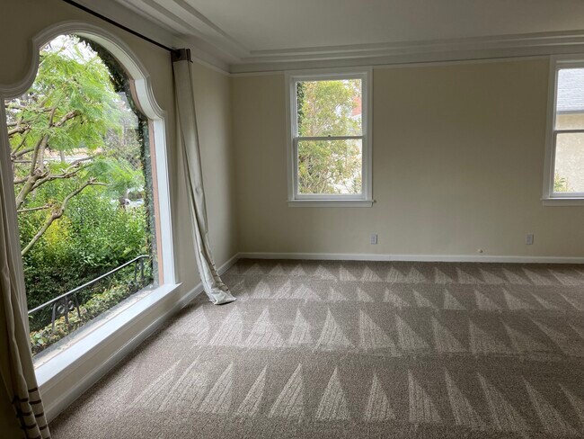 834 12th St, Santa Monica, CA 90403 - photo 3