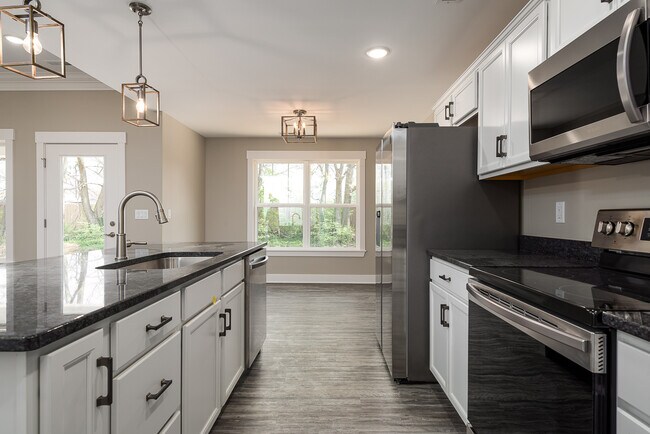 8021 Palermo Trail unit 38251382, Speed, IN 47172 - photo 7