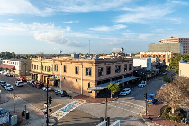 Historic Downtown Victoria celebrating over 200 years of memory.