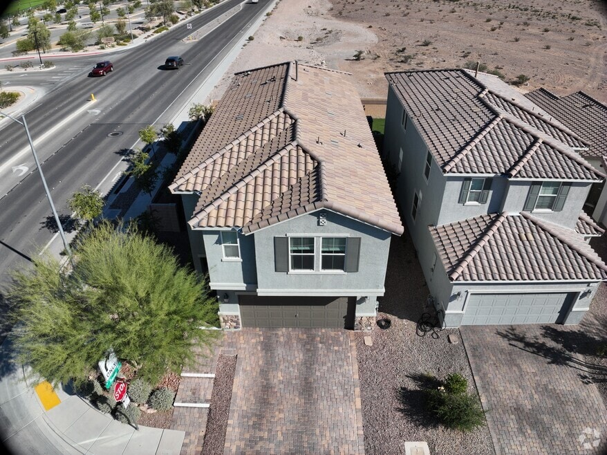 7705 Alder Forest St, Las Vegas, NV 89113 - photo 2