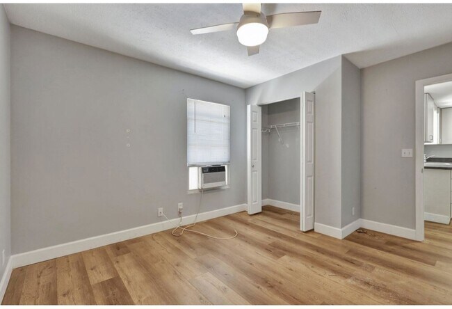 127 Lakeview Ave unit A, Lantana, FL 33462 - photo 4