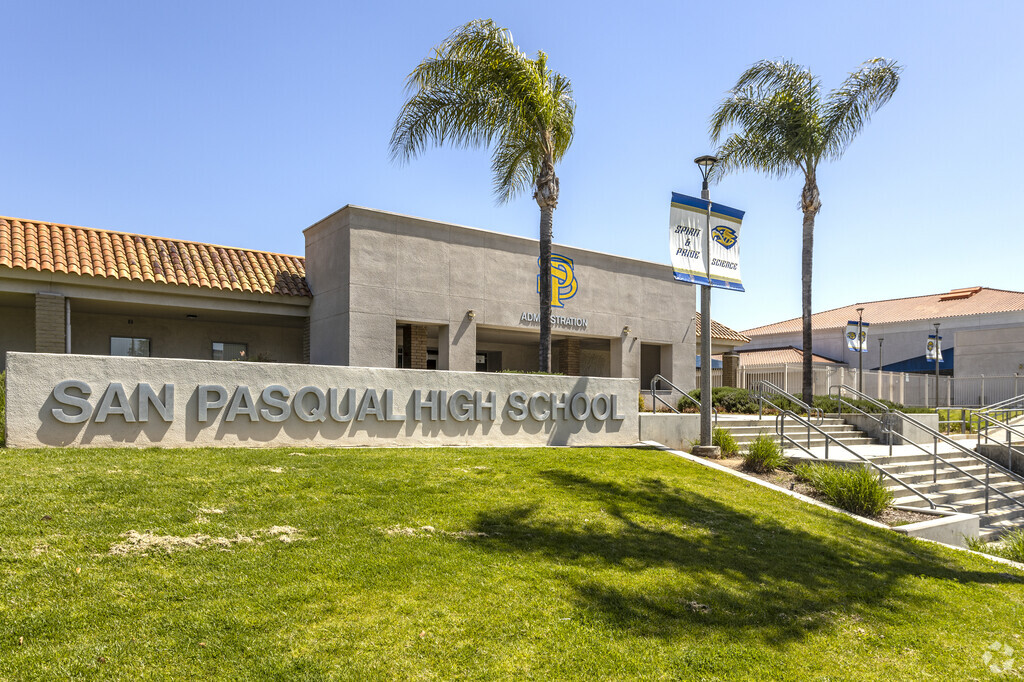 San Pasqual High School, Escondido CA Rankings & Reviews - Homes.com