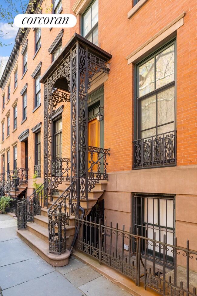 64 Jane St, New York, NY 10014
