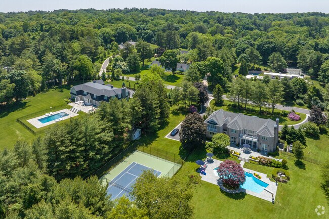 The suburbs of Old Westbury provide properties with plenty of space and privacy.