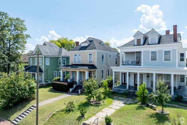 In Downtown Macon, Victorian homes with intricate woodwork and vibrant colors are prominent.