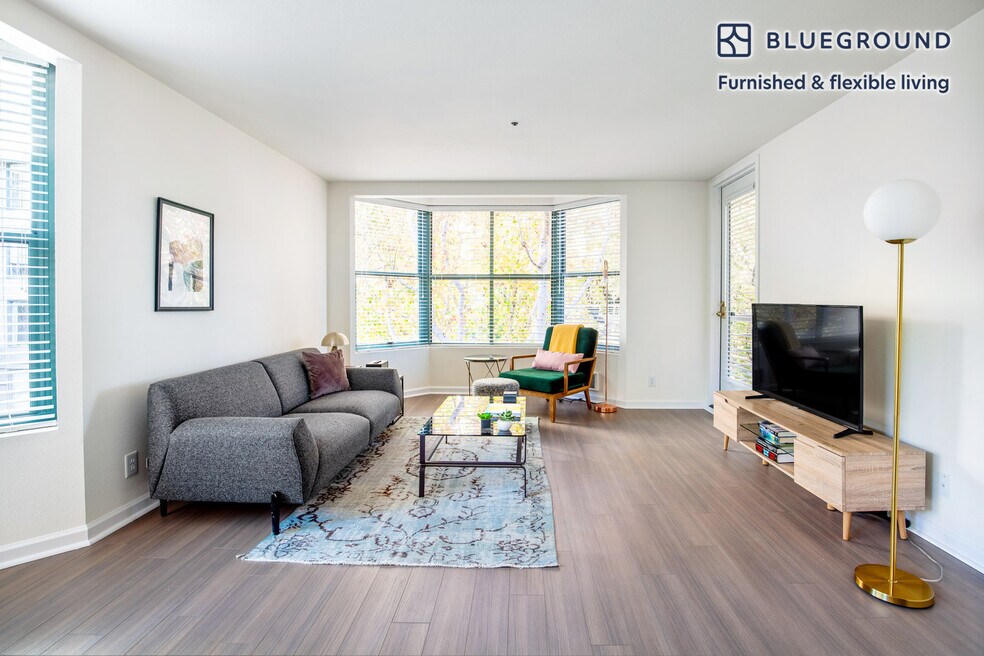 2 Townsend St unit FL3-ID395, San Francisco, CA 94107 - photo 1