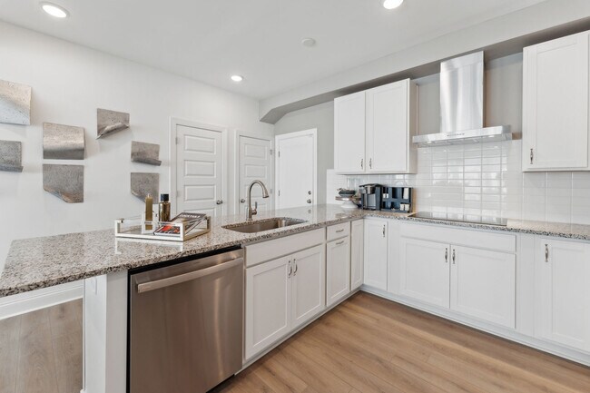 Magnolia Trace unit 100, Wake Forest, NC 27587 - photo 6