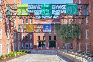 130 John St, Lowell, MA 01852