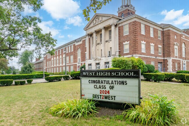 Many students from North Hilltop attend West High School.