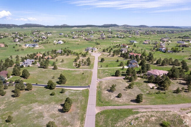 Homeowners in Kings Deer have choices of properties with these great views,