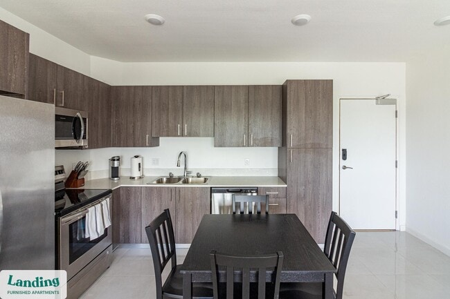 25850 SW 140th Ct unit 6-507, Homestead, FL 33032 - photo 4