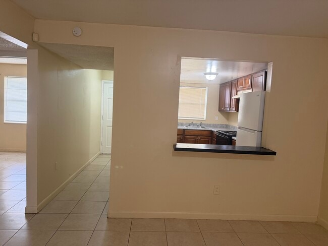 2220 NW 58th Terrace unit 4, Lauderhill, FL 33313 - photo 4