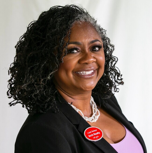 Lesa Baker