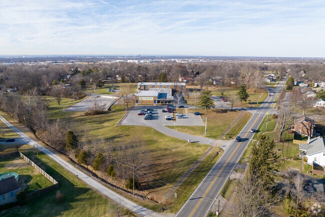 Luhr Elementary provides quality education to people throughout Louisville.