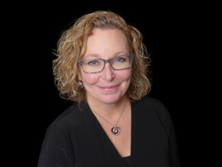 Lynn Ellen Vergis