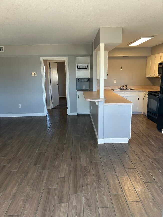 2885 S Osceola Ave unit C2, Orlando, FL 32806 - photo 7