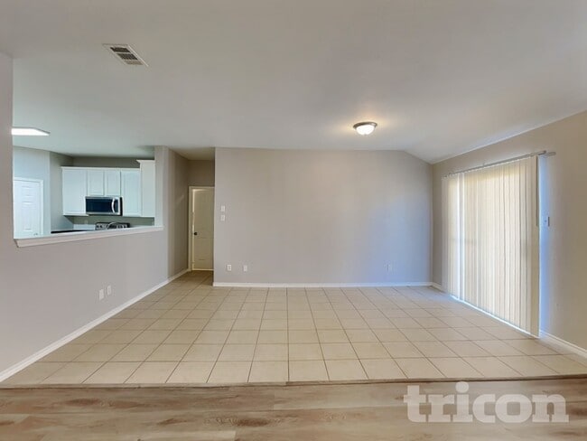 408 Foliage Cir, Red Oak, TX 75154 - photo 5