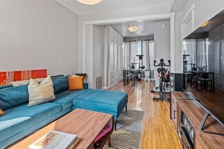2630 W Division St, Chicago, IL 60622