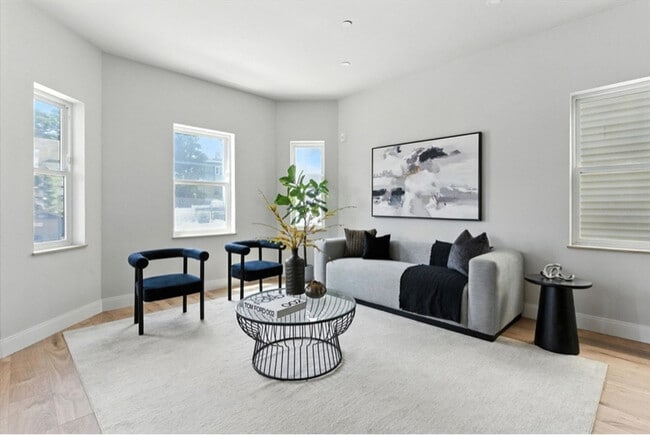 34 Woodford St unit 1, Boston, MA 02125 - photo 5