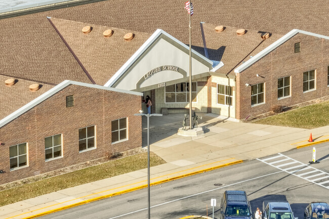 Leggee Elementary School is within a large suburb setting.