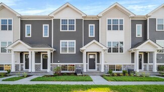 2633 Santa fe Dr, Pingree Grove, IL 60140