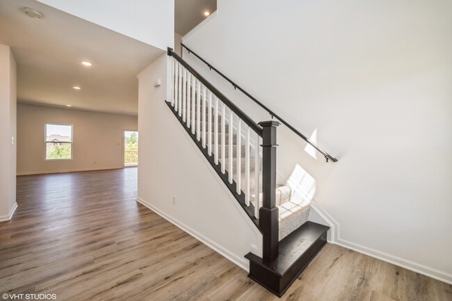 5782 Onyx Ln, Lowell, IN 46356 - photo 3