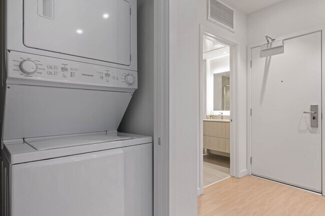 5851 W 88th St unit Prestige Suite 325A-, Los Angeles, CA 90045 - photo 6