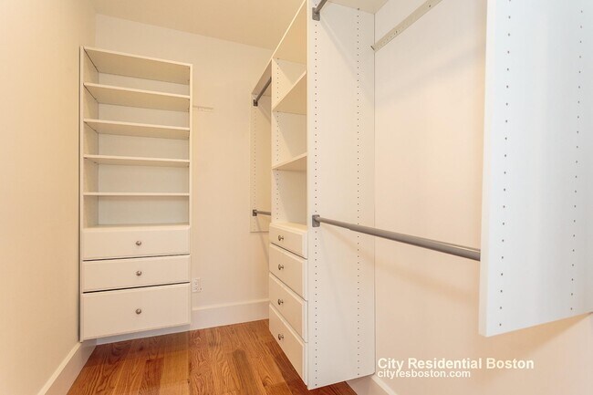 17 Vinton St unit 3, Boston, MA 02127 - photo 7