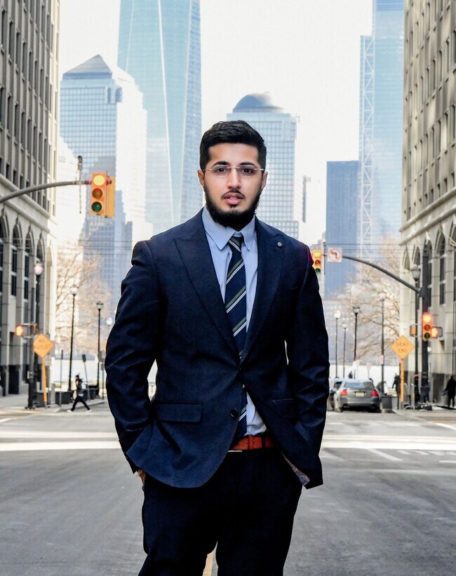 Agent Photo